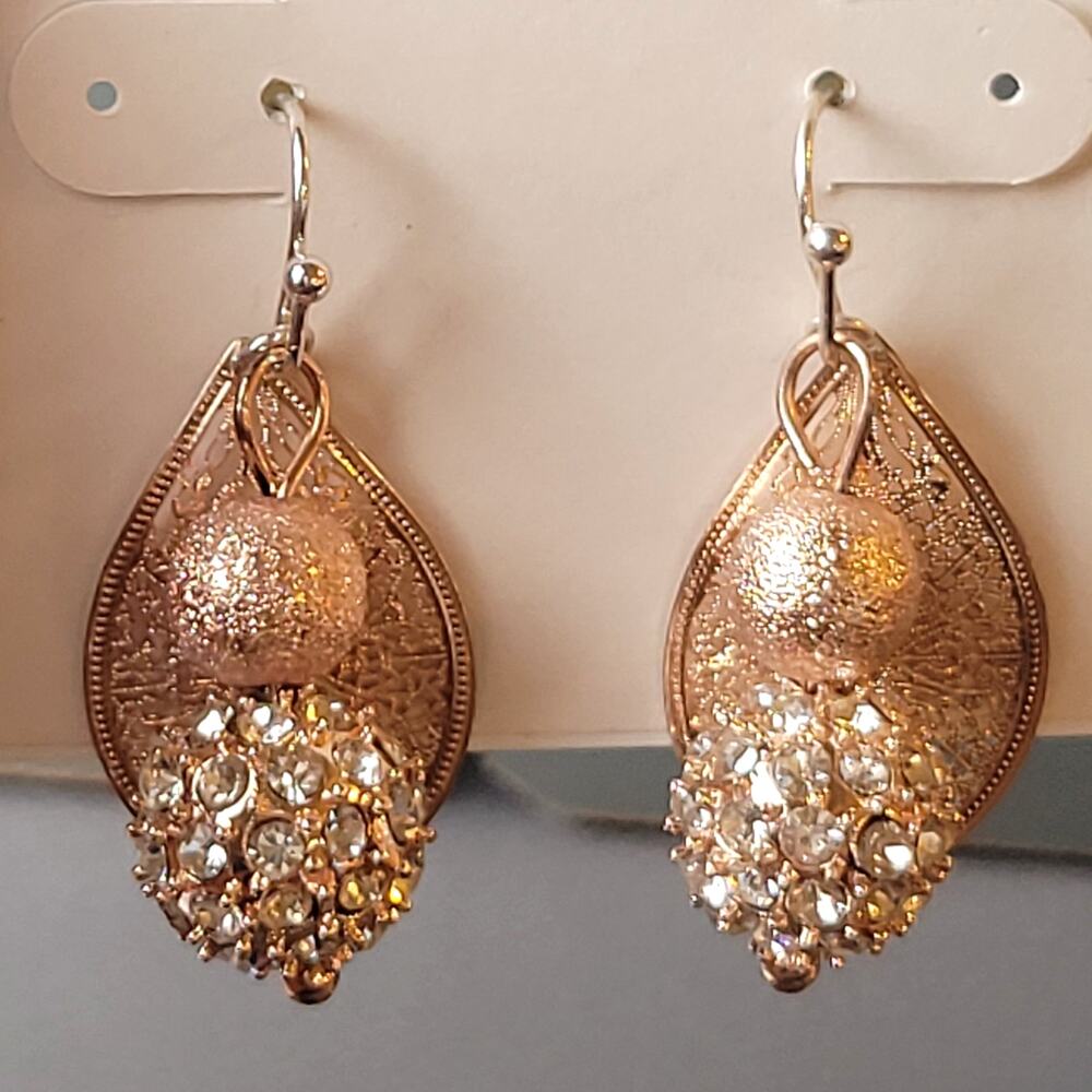 Lauren Conrad Rose Gold Crystal Dangle Earrings New NWT Sparkly Elegant Jewelry